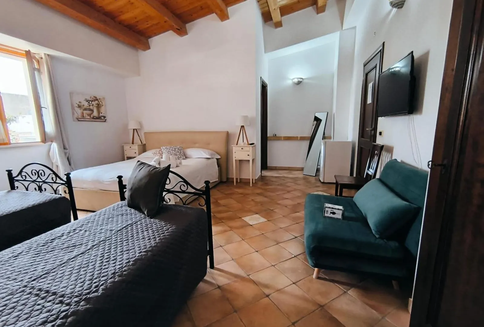 Avola Opera House Bed & Breakfast Italy