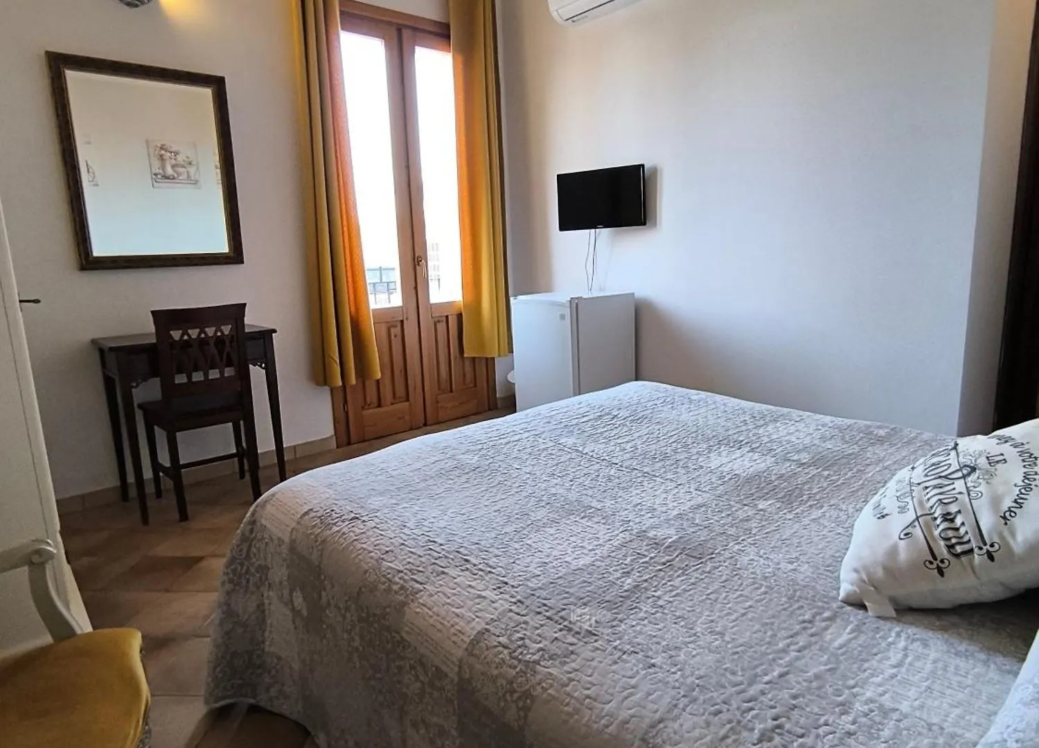 Avola Opera House Bed & Breakfast