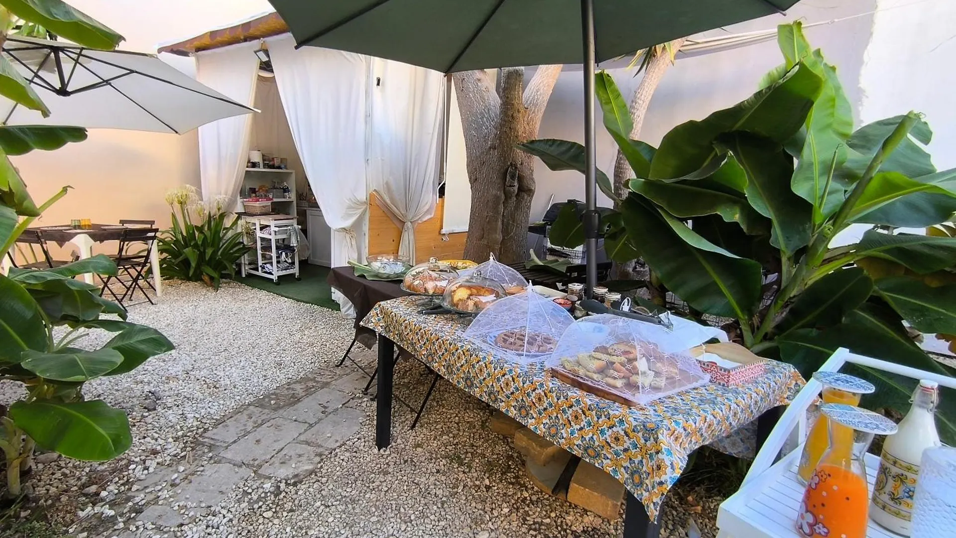 Avola Opera House Bed & Breakfast